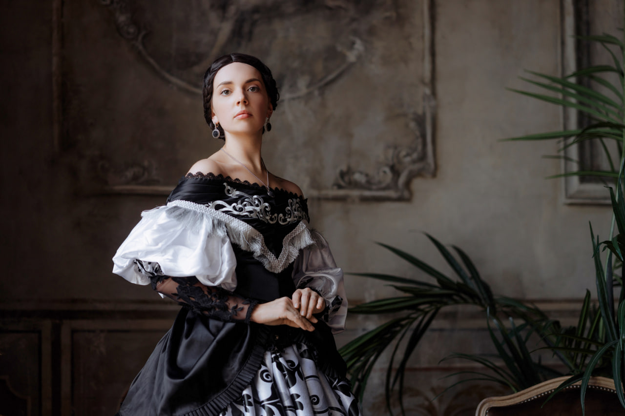 Icons and Innovators of Fashion History